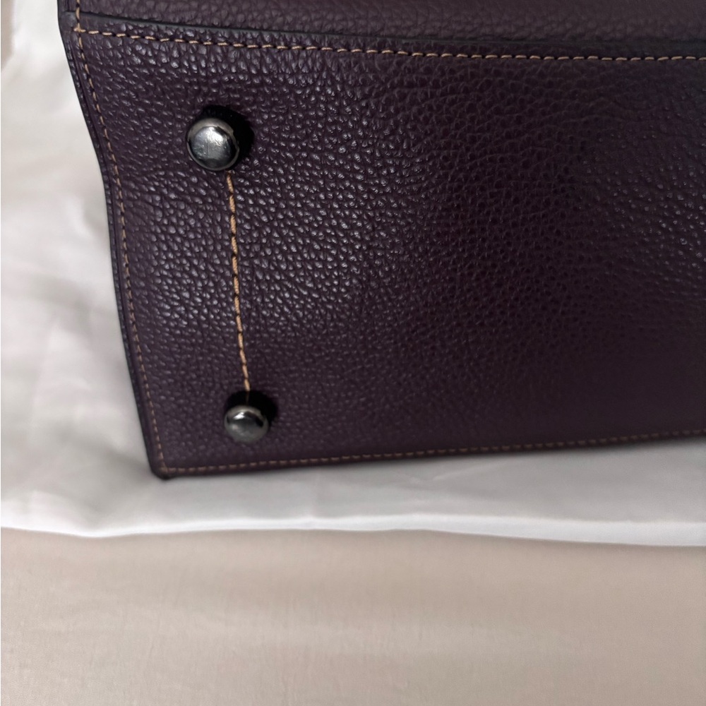Coach Charlie 28 Carryall in Oxblood/Silver pebbled leather (Style #29529). - Picture 4 of 12